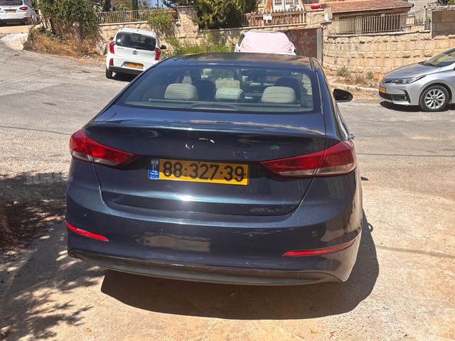 מודעת רכב יונדאי אלנטרה