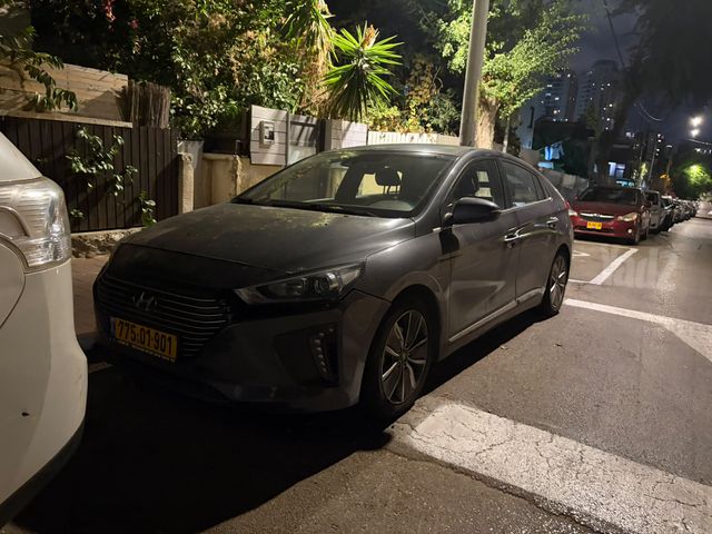 מודעת רכב יונדאי איוניק