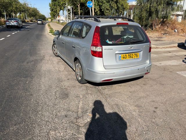 יונדאי i30