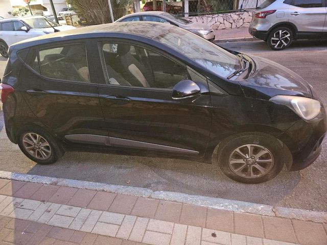יונדאי i10