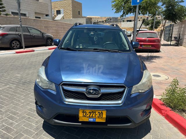 מודעת רכב סובארו XV