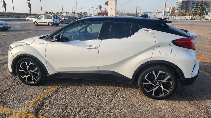 טויוטה C-HR