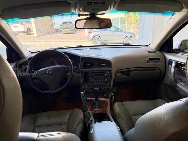 וולוו S60