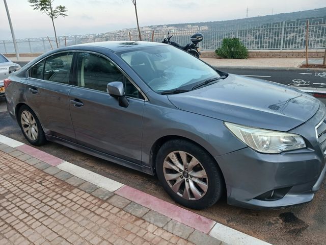 מודעת רכב סובארו B4/לגאסי