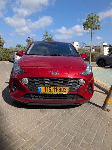 יונדאי i10