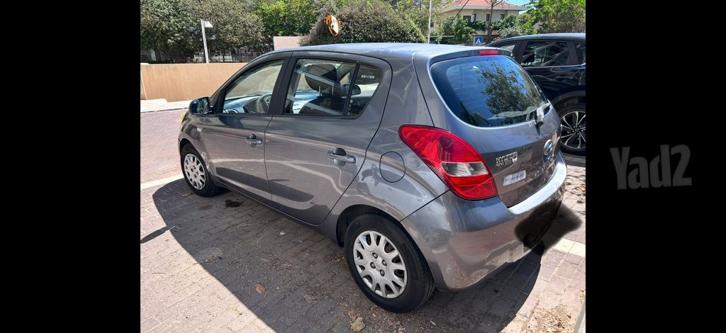 מודעת רכב יונדאי i20