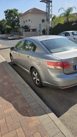 טויוטה אוונסיס