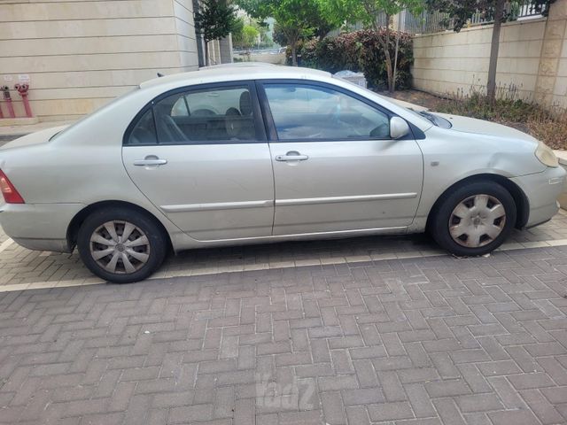 קורולה GLI אוט׳ בנזין 1.6 (110 כ״ס)