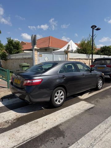 טויוטה קאמרי