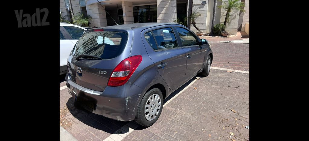 יונדאי i20