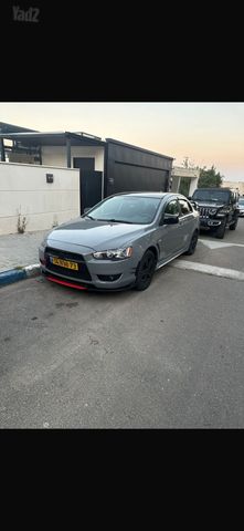 מיצובישי לנסר