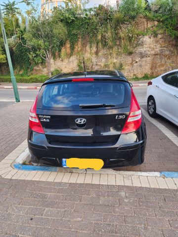 יונדאי i30