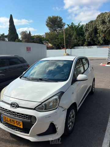 יונדאי i10