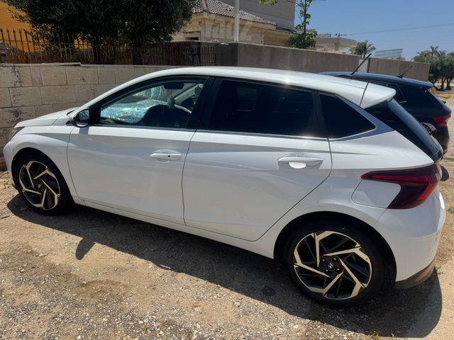 יונדאי i20