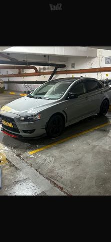 מיצובישי לנסר