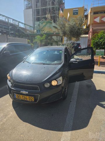 שברולט סוניק