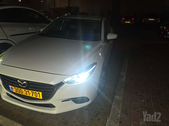 מאזדה 3