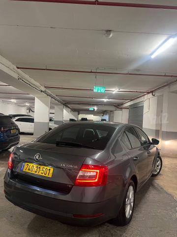 סקודה אוקטביה