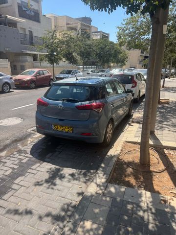 מודעת רכב יונדאי i20