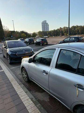 מודעת רכב ניסאן מיקרה