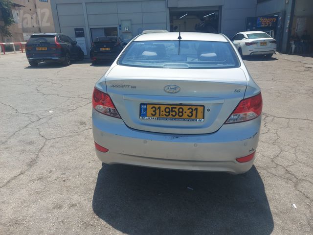 מודעת רכב יונדאי אקסנט i25