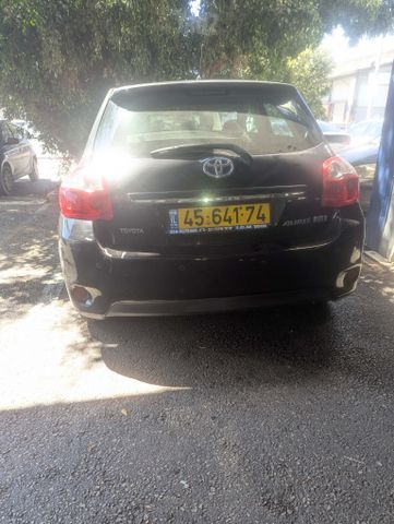 טויוטה אוריס