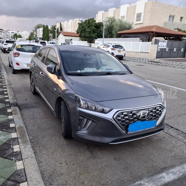 מודעת רכב יונדאי איוניק