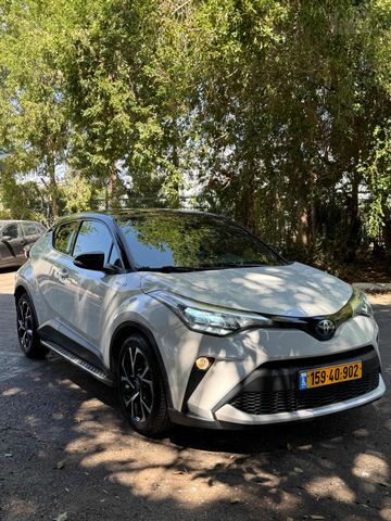 טויוטה C-HR