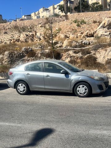 מודעת רכב מאזדה 3