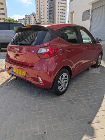יונדאי i10
