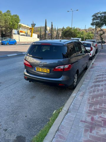 מודעת רכב מאזדה 5