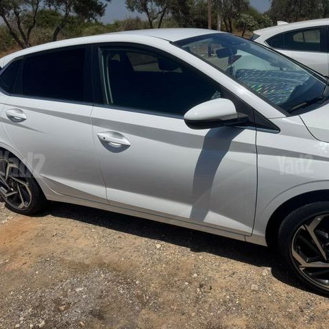 יונדאי i20