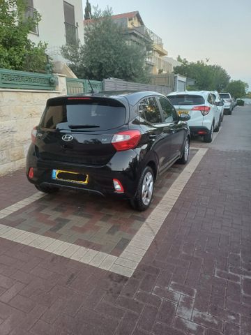 יונדאי i10