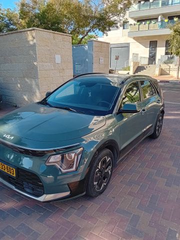 קיה נירו