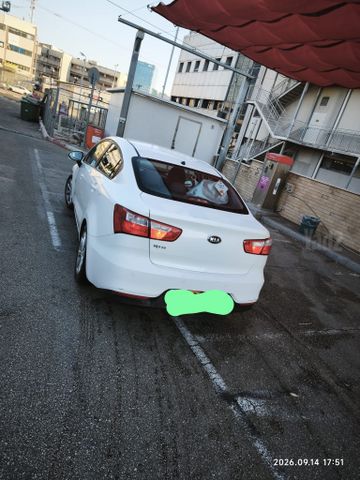 מודעת רכב קיה ריו
