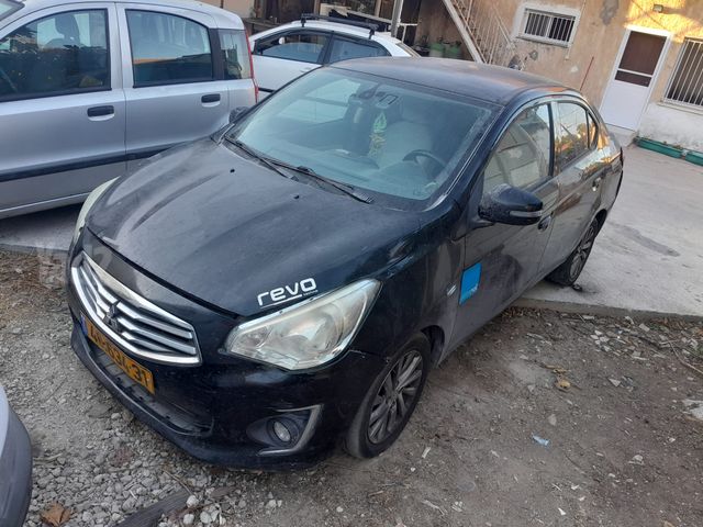מודעת רכב מיצובישי אטראז'