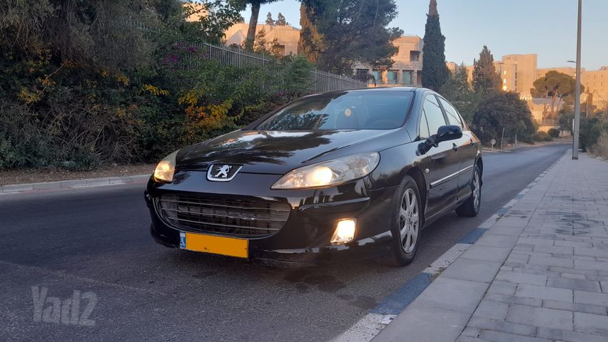 פיג'ו 407