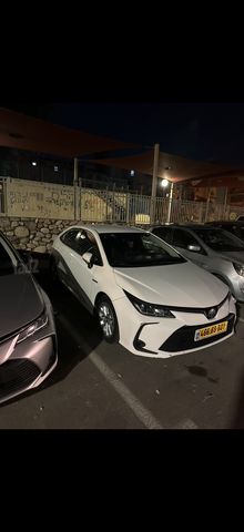 טויוטה קורולה
