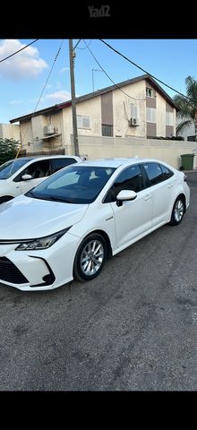 מודעת רכב טויוטה קורולה