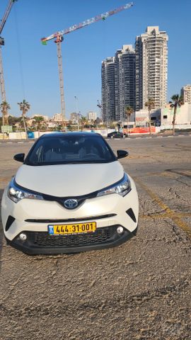 טויוטה C-HR
