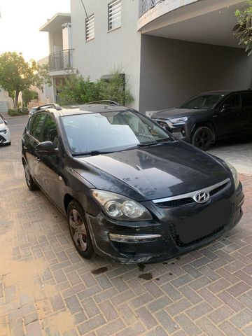 יונדאי i30