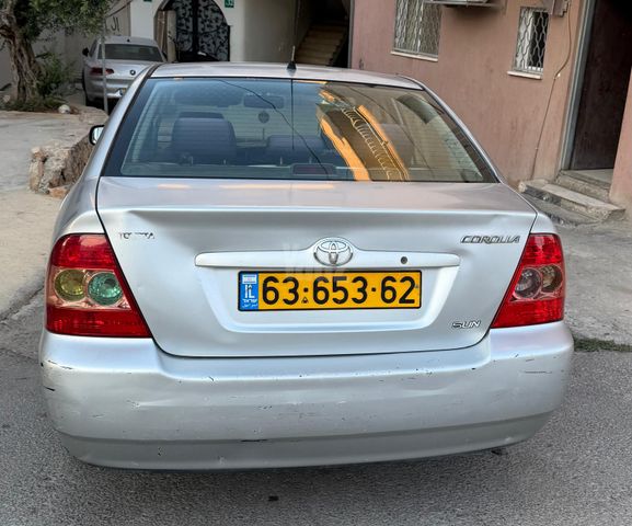טויוטה קורולה