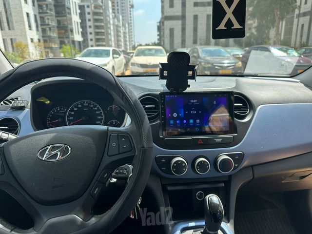 יונדאי i10