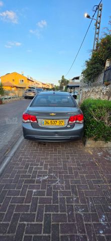 שברולט קרוז