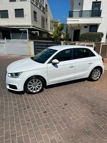אאודי A1
