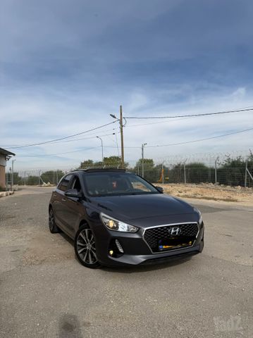 יונדאי i30