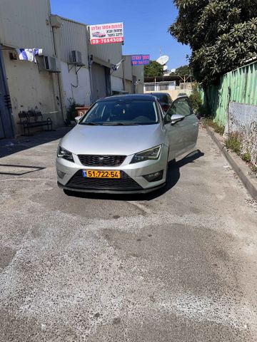 סיאט לאון