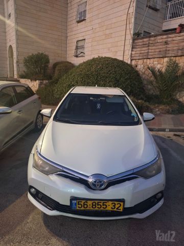 מודעת רכב טויוטה אוריס