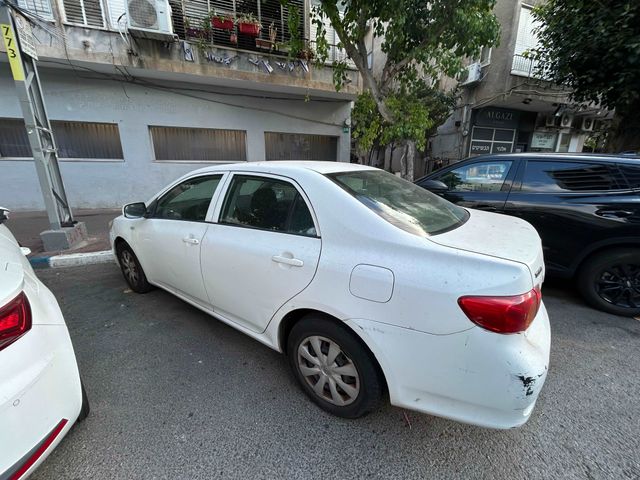 מודעת רכב טויוטה קורולה
