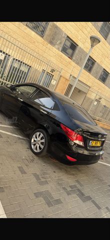 מודעת רכב יונדאי אקסנט i25